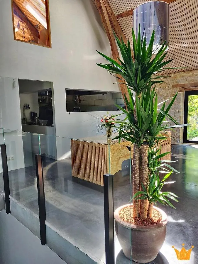 Estafete Bed and Breakfast Cressensac-Sarrazac 0*,  Frankrijk